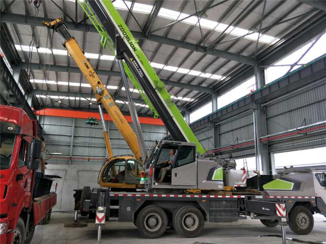 呼玛县高空车出租需要注意哪些安全事项？